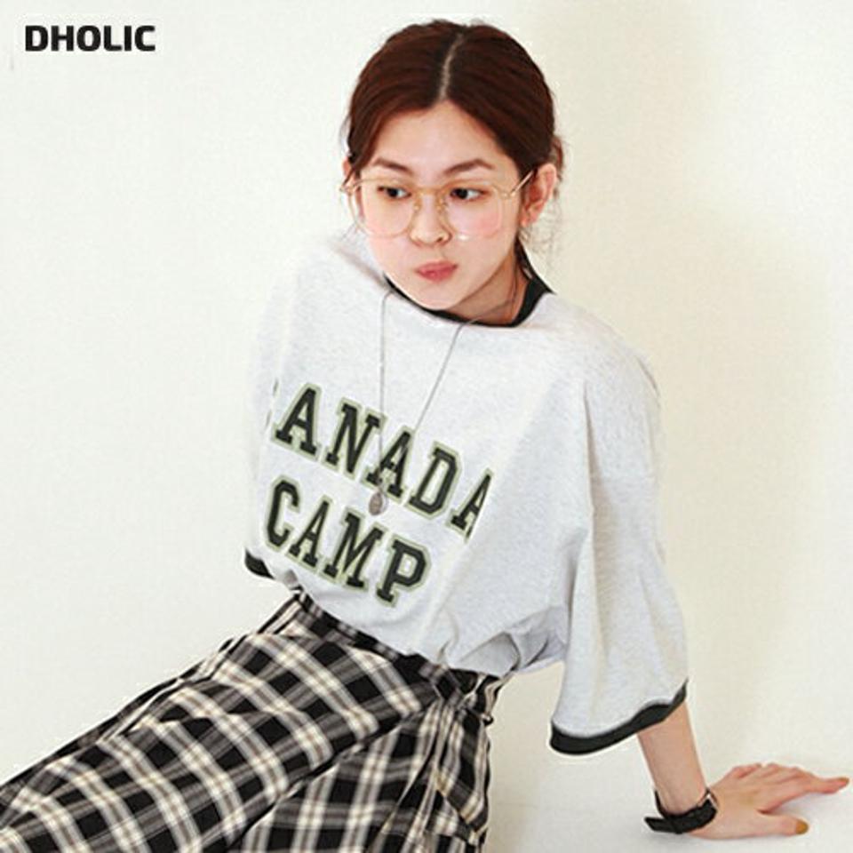 配色ラインレタリング半袖Tシャツ・全2色・a71654 レディース 【tops】韓国ファッション トップス Tシャツ 大人 半袖 ラウンドネック 配色 レタリング 英字 ロゴ ルーズ 体型カバー 細身 フェミニン カジュアル デイリー 秋 冬