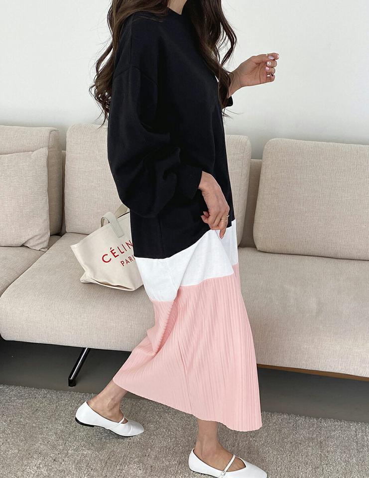 プリーツ配色スウェットワンピース・全2色・t65407 レディース 【ops】韓国ファッション ワンピース ロングワンピース 長袖 ラウンドネック プリーツ 配色 スウェットワンピース ロング丈 シンプル 体型カバー フェミニン カジュアル 秋 冬