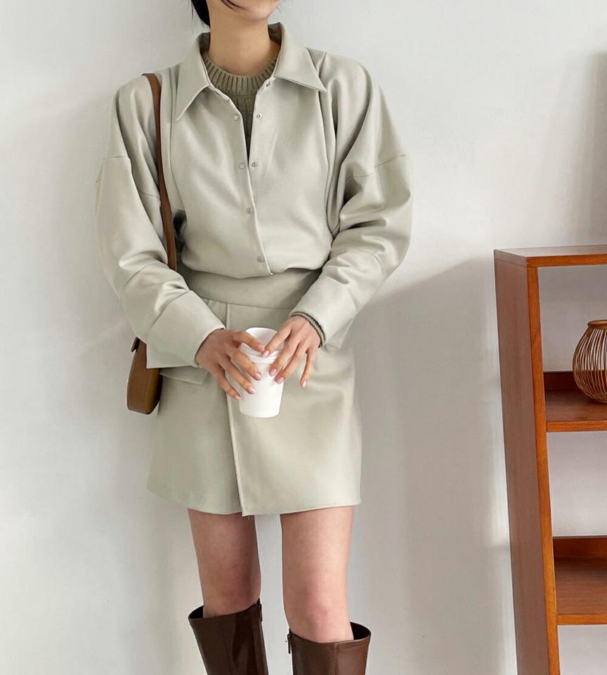 【送料無料】ボリュームスリーブシャツブラウス&キュロットショートパンツSET・全2色・t00144 レディース 【pt】韓国ファッション ボトムス ショートパンツ ブラウス セットアップ キュロットパンツ ラップ風 台形 ショート丈 無地 シンプル 秋 冬