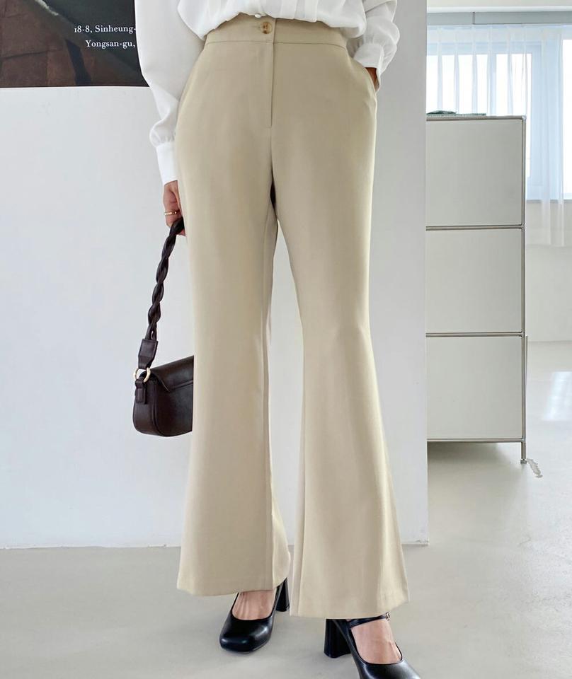 バックスリットフレアスラックス・全2色・t65417 レディース 【pt】韓国ファッション ボトムス ロング ロングパンツ スラックスパンツ スラックス スリット ブーツカット フレア 無地 シンプル フェミニン カジュアル 秋 冬