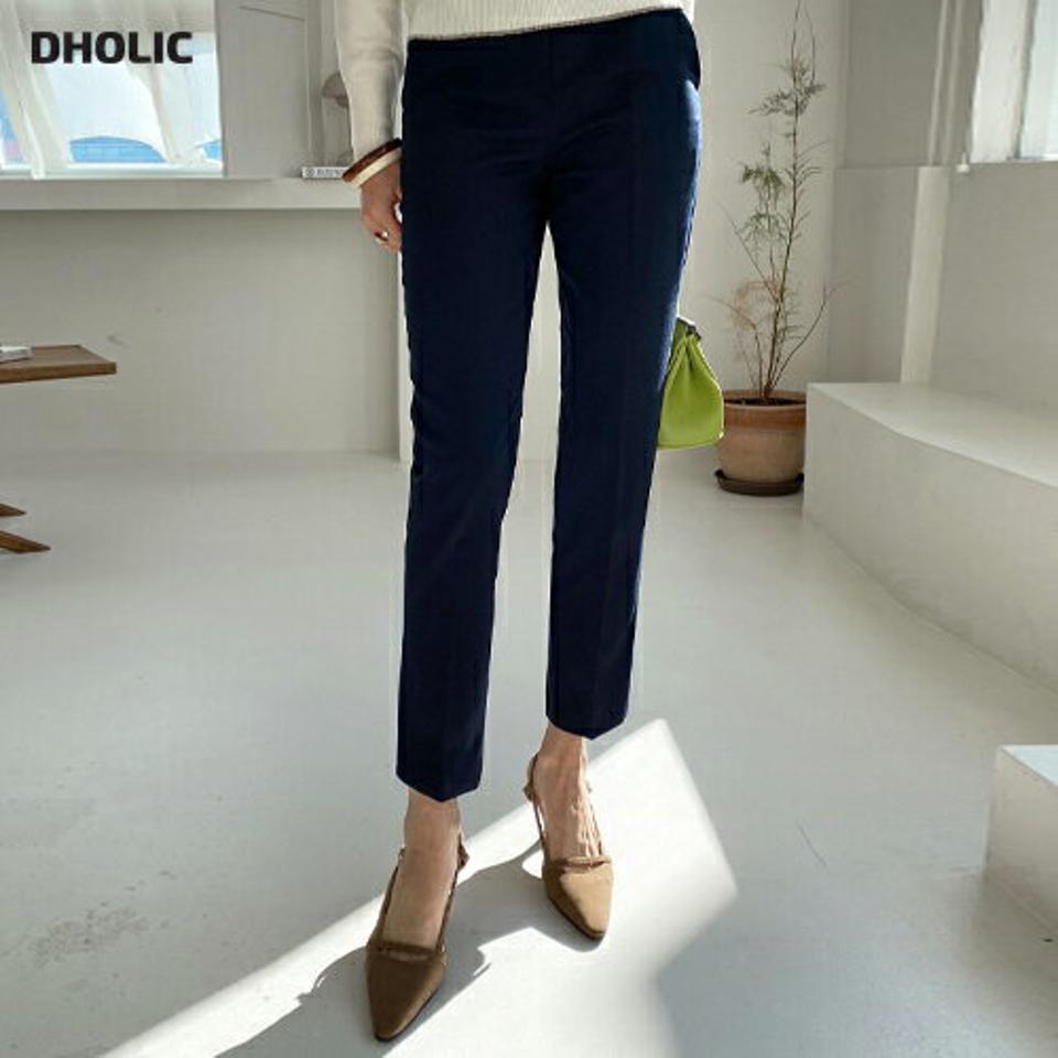 スリットスリムスラックス・全3色・t71710 レディース 【pt】スラックス パンツ ズボン ロングパンツ スリム スリット 単色 無地 シンプル ベーシック 大人 オフィスカジュアル テーパードパンツ 結婚式 春 秋 冬 韓国ファッション ハイホリHIHOLLI