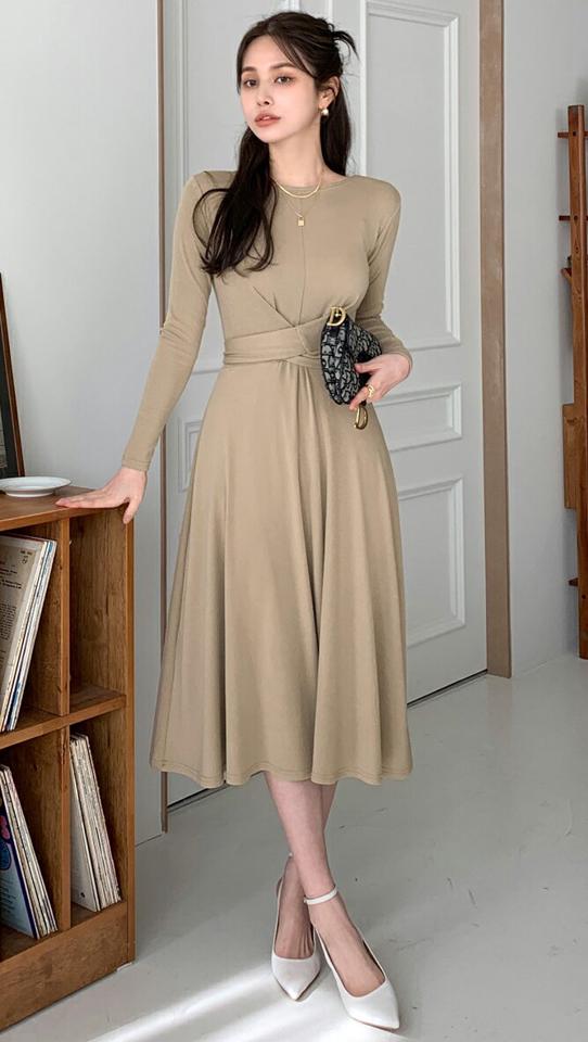 クロスリボンワンピース・全2色・b00133 レディース 【ops】ワンピース ロング丈 ロングワンピース 長袖 クロス りぼん 単色 無地 大人 フェミニン フレア 春 秋 冬 韓国ファッション ハイホリHIHOLLI