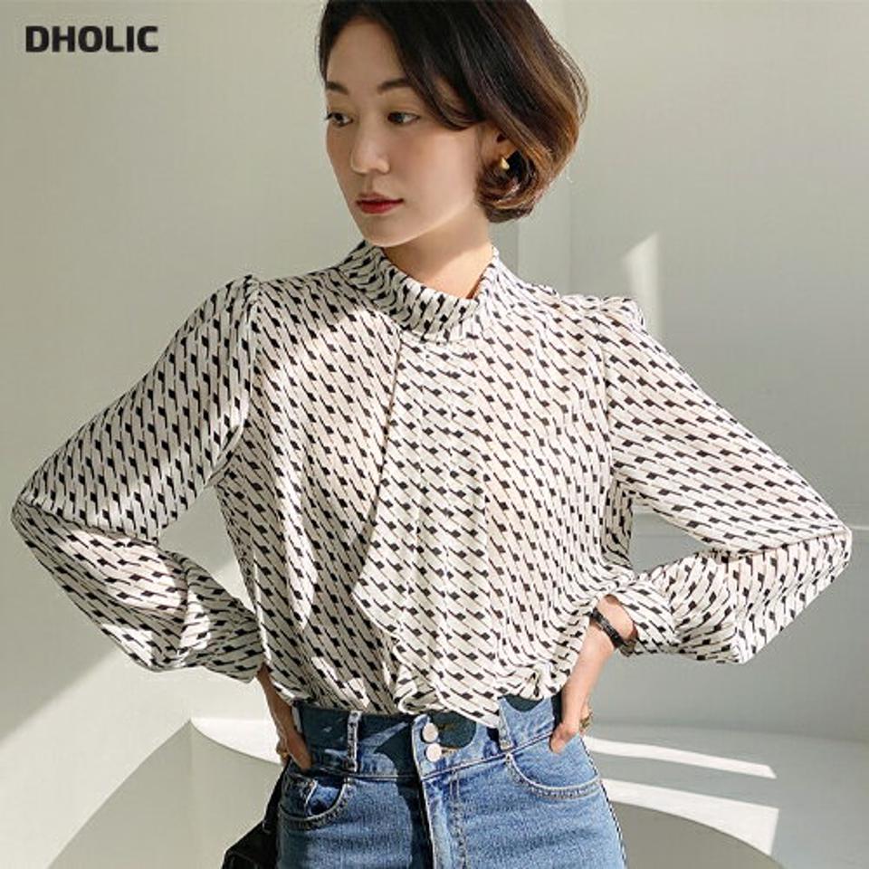 エスニックラッフルブラウス・全3色・b00127 レディース 【bl】トップス ブラウス 長袖 総柄 エスニック柄 ラッフル ボウタイ 襟コン 大人 シック パフスリーブ パフ袖 アンバランス 春 秋 韓国ファッション ハイホリHIHOLLI
