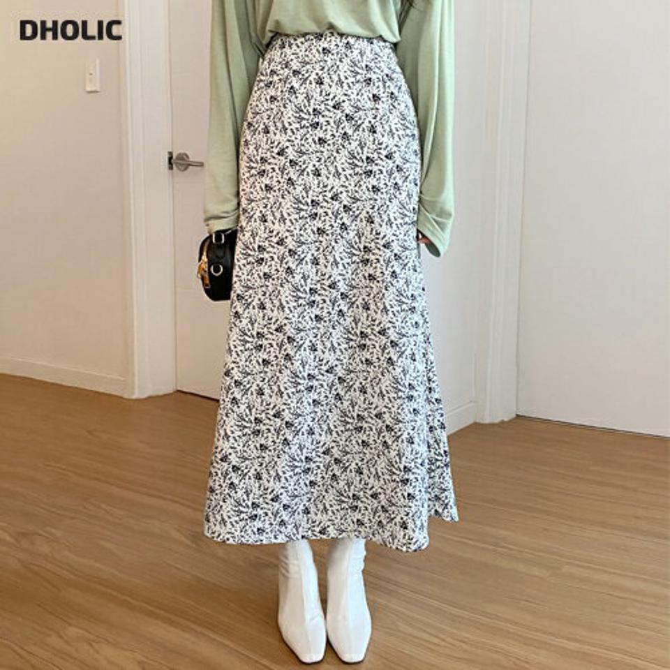フローラルAラインスカート・全2色・t66565 レディース 【sk】韓国ファッション ボトムス スカート ロング ロングスカート 小花柄 花柄 フローラル フラワー Aライン ロング丈 シンプル 細身 大人 カジュアル フェミニン 体型カバー 秋 冬