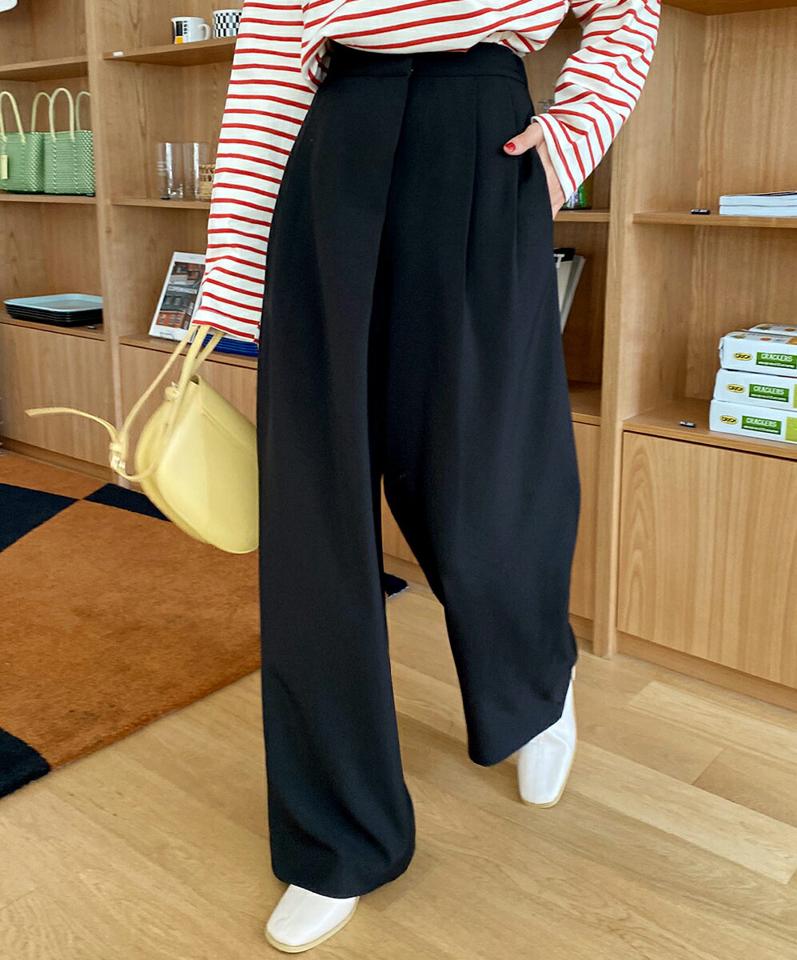 タックワイドスラックス・全2色・t00199 レディース 【pt】韓国ファッション ボトムス ロング ロングパンツ スラックスパンツ スラックス ツータック ワイド 無地 シンプル フェミニン カジュアル 秋 冬