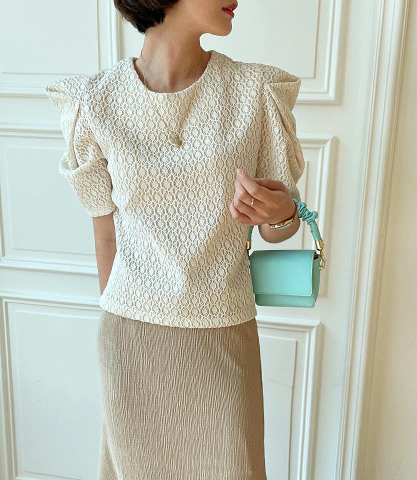 【マラソン特価】レースパフブラウス・全3色・b71741 レディース 【bl】トップス ブラウス 半袖 ラウンドネック レース パフスリーブ ユニーク シンプル カジュアル 大人 フェミニン ガーリー 春 秋 冬 韓国ファッション ハイホリHIHOLLI