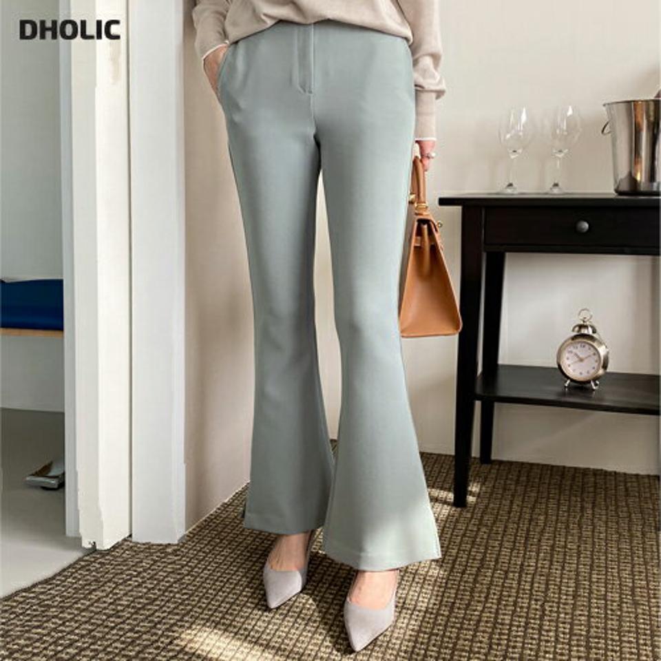 スリットフレアスラックス・全3色・t71677 レディース 【pt】スラックス パンツ ズボン ロングパンツ フレアパンツ ポケット 単色 無地 シンプル ベーシック 大人 きれいめ オフィスカジュアル ハイウエスト 春 秋 冬 韓国ファッション ハイホリHIHOLLI