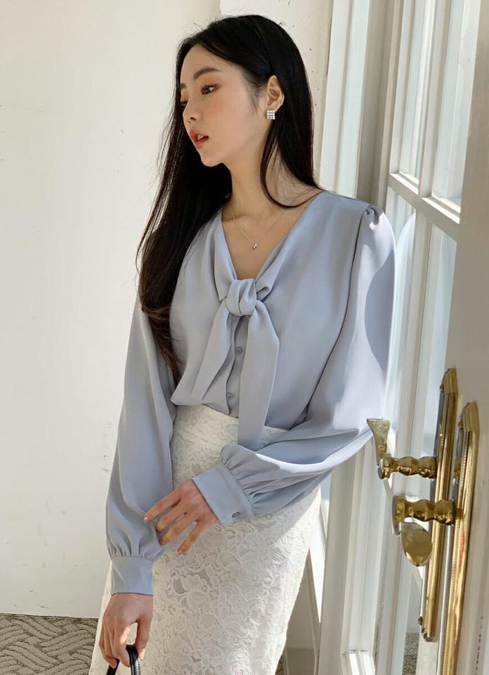 ボウタイブラウス・全4色・t00299 レディース 【bl】韓国ファッション トップス ブラウス 長袖 Vネック ギャザー ボウタイ ボタン 無地 シンプル かわいい カジュアル フェミニン ガーリー 春 秋 冬