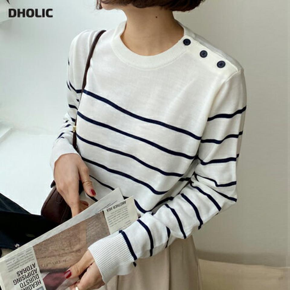 ボーダーショルダーボタンニット・全3色・t66217 レディース 【tops】韓国ファッション トップス Tシャツ 大人 長袖 ラウンドネック クロップド丈 ボーダー ショルダーボタン シンプル 体型カバー 細身 フェミニン カジュアル デイリー 秋 冬