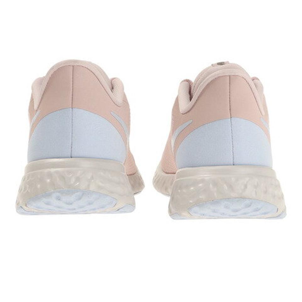 ナイキ（NIKE）（レディース）スニーカー レディース ピンク レボリューション 5 ベアリー BQ3207-604 ランニングシューズ トレーニング 運動靴 ジョギング