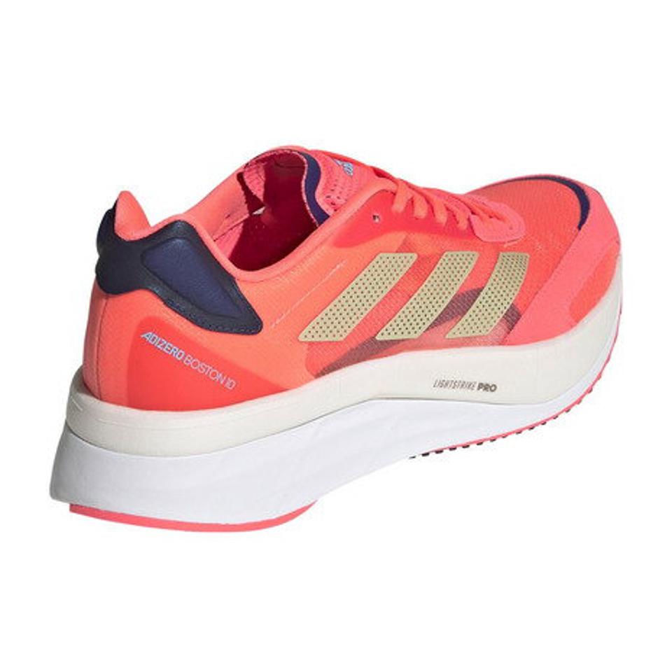アディダス（adidas）（レディース）ランニングシューズ アディゼロ ボストン10 W サーモン GY0905 GY0906 スニーカー 厚底 プレート ジョギング 部活 マラソン