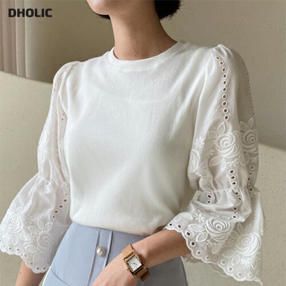 刺繍スリーブTシャツ・全2色・b00151 レディース 【tops】トップス Tシャツ 七分丈　七分袖 7分丈 7分袖 刺繍 袖コン パンチング スカラップ ゴム スリット フェミニン 大人 春 秋 韓国ファッション ハイホリHIHOLLI