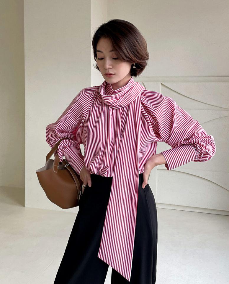 【マラソン特価】2WAYストライプタイブラウス・全2色・b00164 レディース 【bl】トップス ブラウス 長袖 ストライプ柄 りぼん 襟コン 爽やか 大人 かわいい ギャザー ラグランスリーブ パールボタン オフィス 学校行事 春 秋 韓国ファッション ハイホリHIHOLLI セール