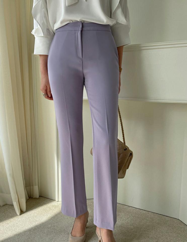 ストレートスラックス・全3色・t00172 レディース 【pt】スラックス パンツ ズボン ロングパンツ ストレートパンツ 単色 無地 シンプル ベーシック パステル ダーツ 春 秋 冬 韓国ファッション ハイホリHIHOLLI