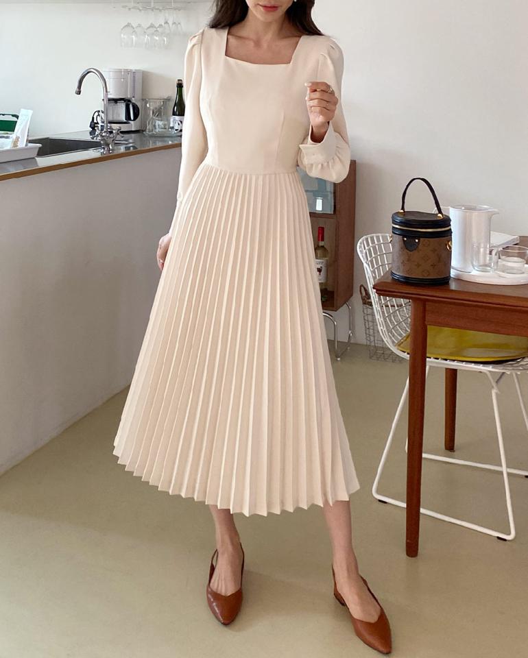 スクエアリボンプリーツワンピース・全3色・t66636 レディース 【ops】韓国ファッション ワンピース ロング ロングワンピース 長袖 スクエアネック リボン プリーツ パフスリーブ ロング丈 無地 シンプル 体型カバー フェミニン 秋 冬