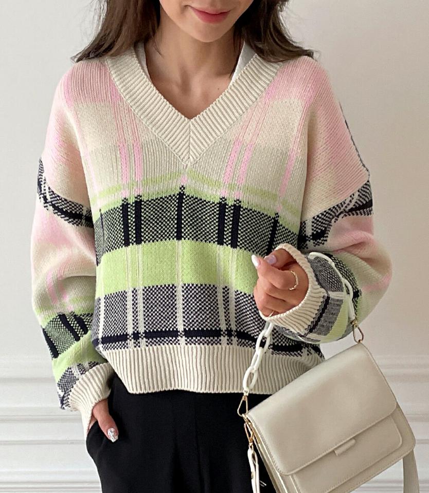 チェック配色Vネックニット・全4色・t65436 レディース 【tops】韓国ファッション トップス ニット 大人 長袖 Vネック チェック 配色 ユニーク ルーズ シンプル 体型カバー フェミニン カジュアル デイリー 秋 冬