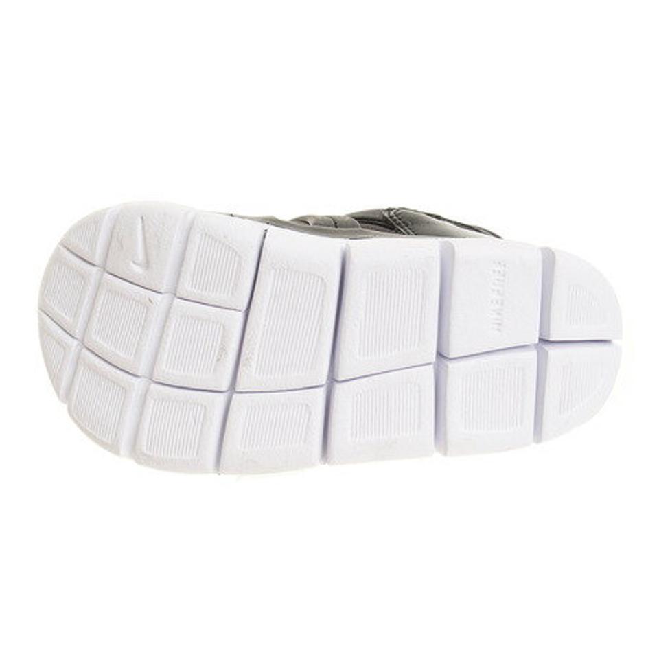 ナイキ（NIKE）（キッズ）ジュニアスニーカー ダイナモ フリー TD ブラック 343938-013 SP18 ベビー キッズ 紐なし 子供靴 ファースト スポーツシューズ