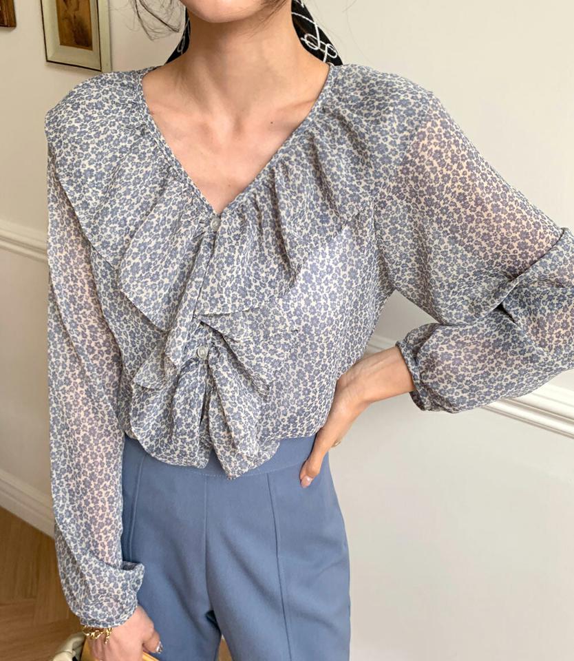 ≪人気商品再入荷≫フリルフローラルブラウス・全2色・t66712 レディース 【bl】韓国ファッション トップス ブラウス 長袖 Vネック フリル 花柄 フラワー フローラル シアー シンプル かわいい カジュアル フェミニン 体型カバー ガーリー 春 秋 冬