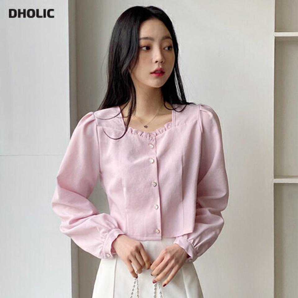 フラワーボタンブラウス・全4色・t02091 レディース 【bl】トップス ブラウス 長袖 ボタン フリル パフスリーブ パフ袖 ガーリー 上品 可愛い ラブリー ハートネック クロップド丈 ピンク スタイルアップ きれいめ 無地 単色 春 秋 冬 韓国ファッション