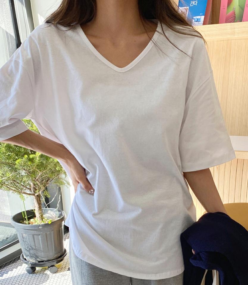VネックスリットTシャツ・全5色・t00323 レディース 【tops】韓国ファッション トップス Tシャツ 大人 半袖 Vネック スリット 無地 ベーシック シンプル ルーズ フェミニン カジュアル デイリー 春 秋 冬
