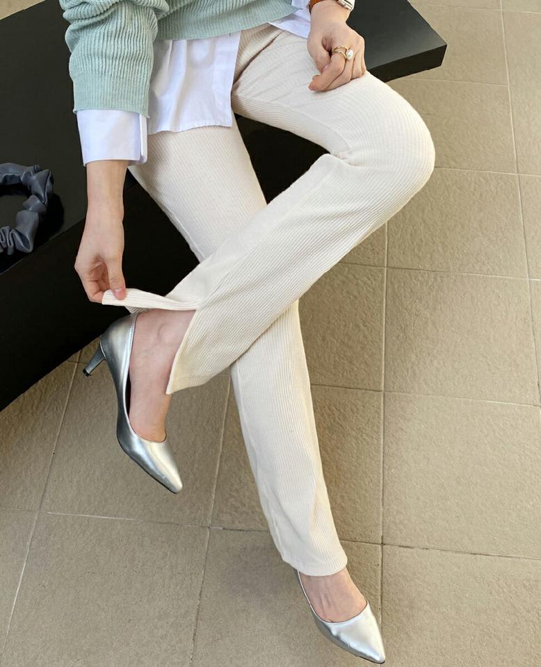 リブフレアパンツ・全4色・t71818 レディース 【pt】パンツ ズボン ロングパンツ フレアパンツ リブ 単色 シンプル カジュアル ウエストゴム 楽ちん 春 秋 冬 韓国ファッション ハイホリHIHOLLI