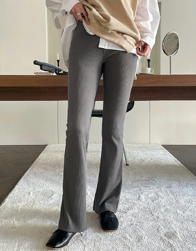 リブフレアパンツ・全4色・t71818 レディース 【pt】パンツ ズボン ロングパンツ フレアパンツ リブ 単色 シンプル カジュアル ウエストゴム 楽ちん 春 秋 冬 韓国ファッション ハイホリHIHOLLI