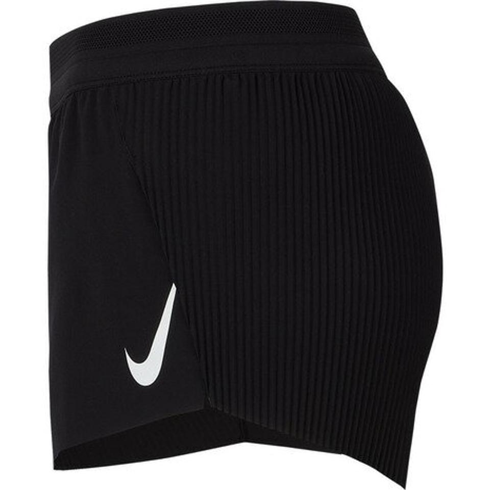 【ランニング対象品購入&エントリーでP10倍！8/19 20:00〜8/28 23:59】ナイキ（NIKE） ランニングショートパンツ エアロスイフト CJ2366-010 （レディース）