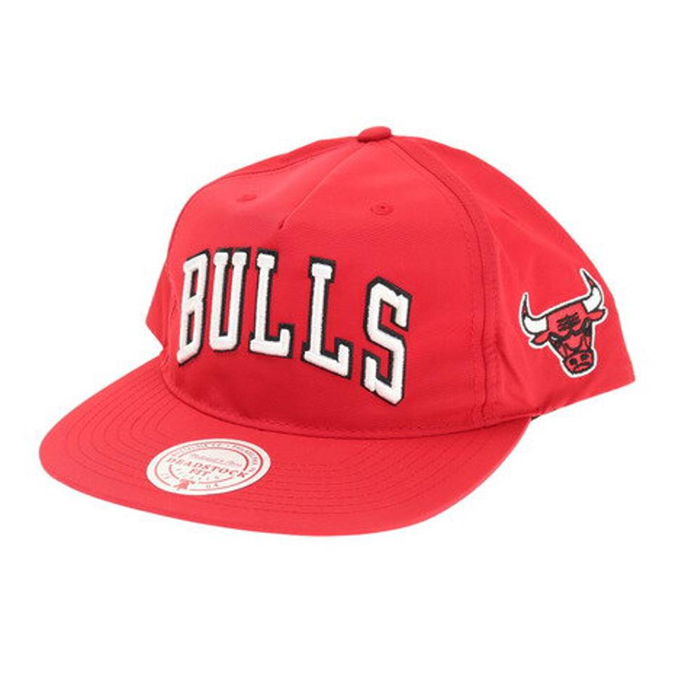 ミッチェルアンドネス(Mitchell&Ness) NYLON7 DEADSTOCK キャップ CHICAGO BULLS 5MUSJS19105-CBURED1 (メンズ)