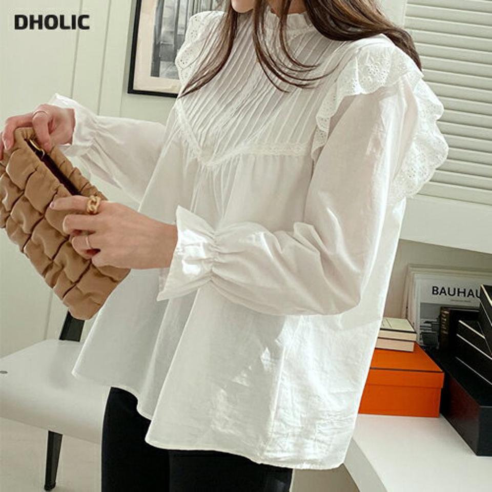 フリルアイレットレースブラウス・全1色・t00218 レディース 【bl】トップス ブラウス 長袖 単色 無地 パフスリーブ レース フリル 春 夏 秋 パステル ハーフネック アイレット タック ガーリー カジュアル 韓国ファッション ハイホリHIHOLLI