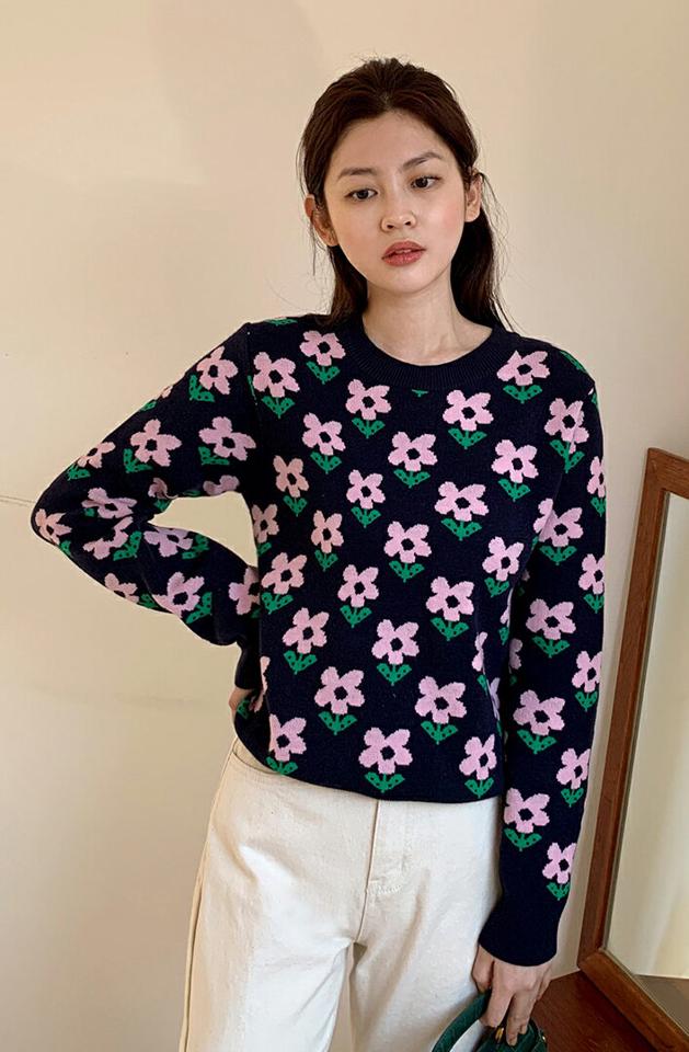 ウール混フラワーパターンニット・全2色・t66308 レディース 【tops】韓国ファッション トップス ニット 大人 長袖 ラウンドネック ウール混 花柄 フローラル フラワー 柄ニット シンプル 体型カバー フェミニン カジュアル デイリー 春 秋 冬