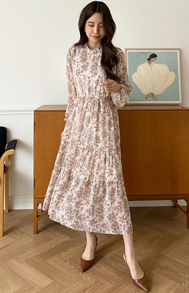 ストリングフローラルロングワンピース・全2色・t65472 レディース 【ops】ワンピース ロング 長袖 花柄 総柄 フラワー 春 秋 レース ハーフネック ウエスト 切り替え かわいい 可愛い ガーリー フェミニン ふんわり 韓国ファッション