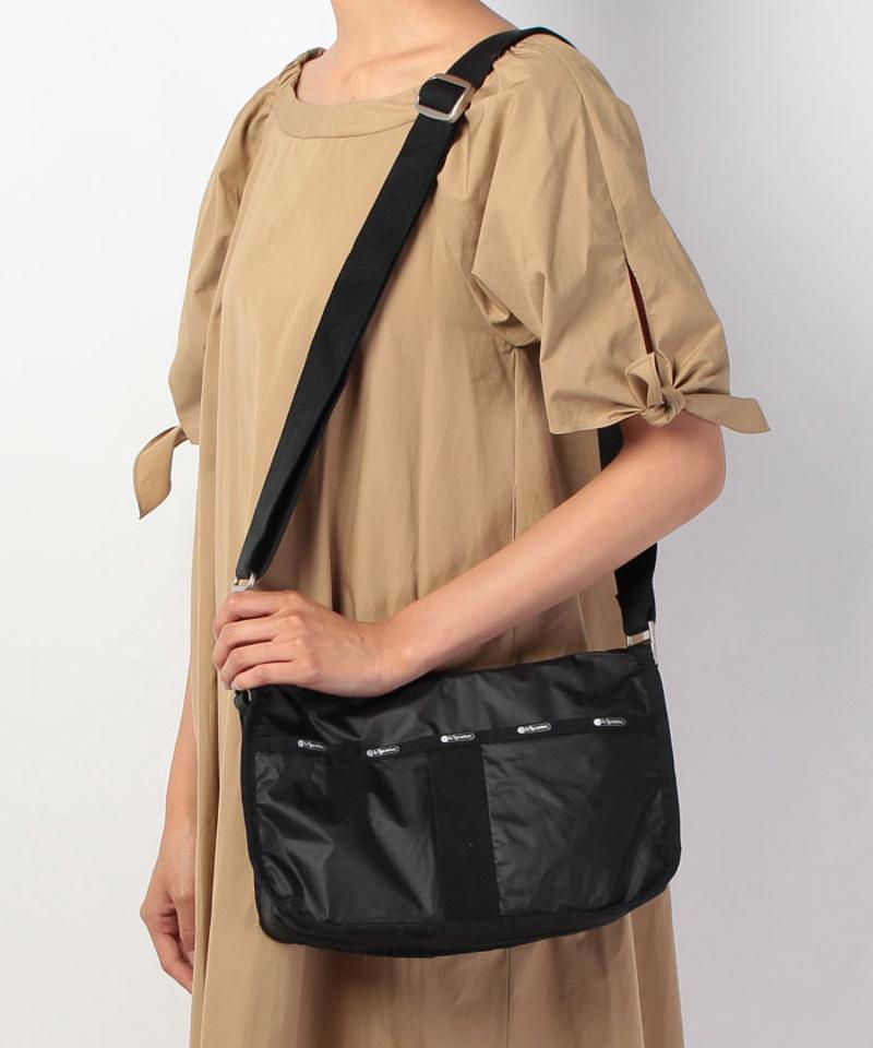 ESSENTIAL　HOBO　トゥルーブラック　C