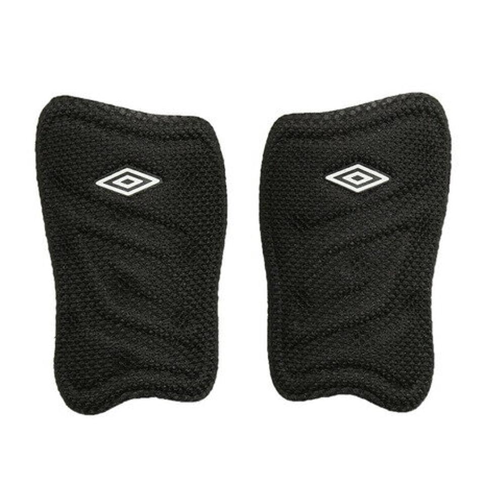 アンブロ(UMBRO)(メンズ、レディース) サッカー すねあて レガース ライト&ウインドスルーシンガード UJS4601