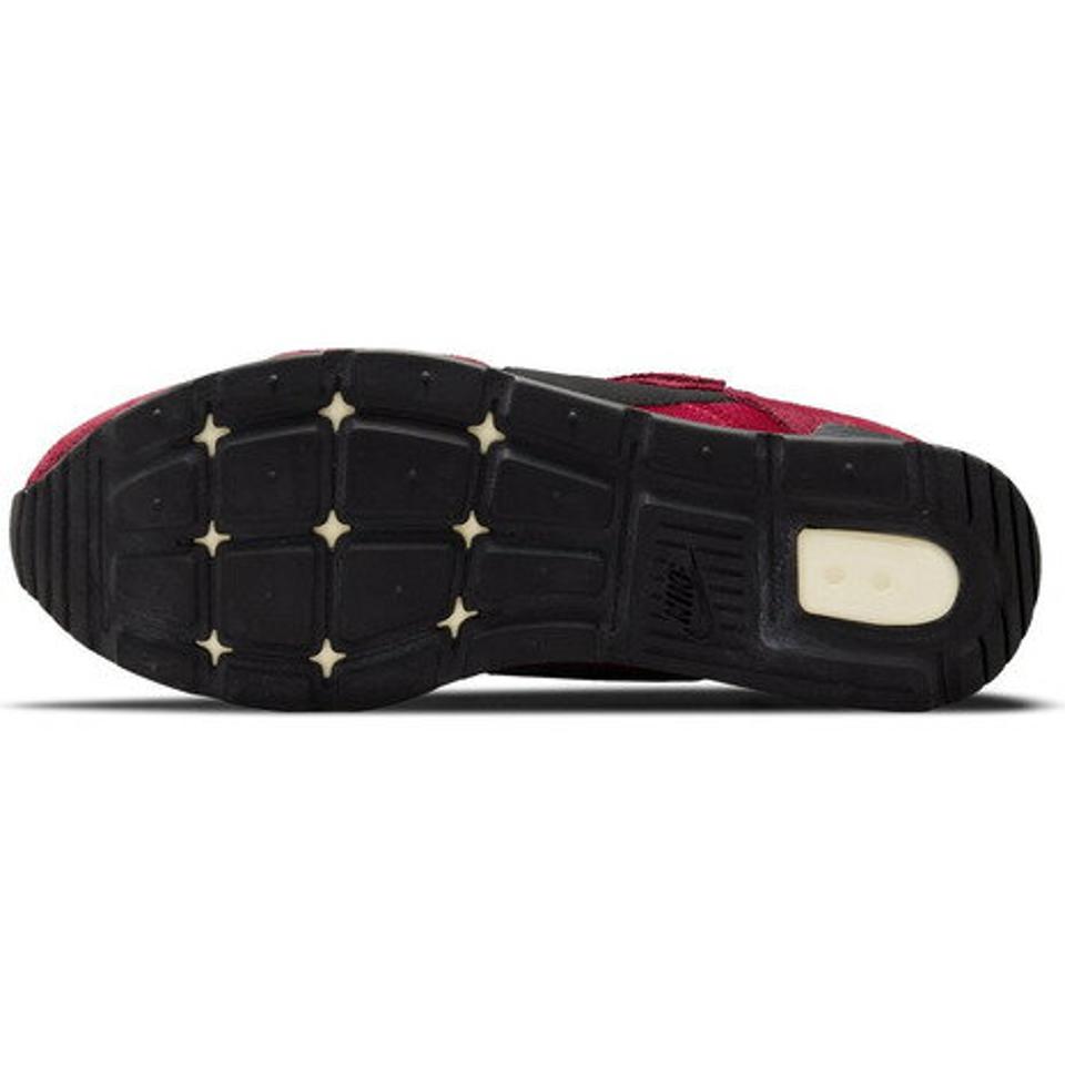 ナイキ（NIKE）（メンズ）ベンチャー ランナー ポメグラネイト CK2944-601 スニーカー スポーツシューズ