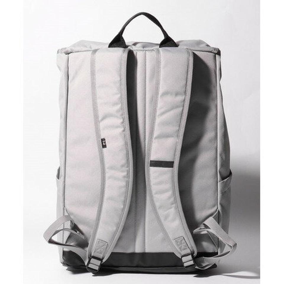 【スーパーSALE期間限定！50％OFF！】デサント（DESCENTE）（メンズ、レディース）バックパック DMARJA16 GY