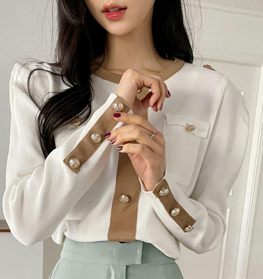 【マラソン特価】配色ボタンラウンドパワショルニット・全3色・b66703 レディース 【tops】ニット トップス 長袖 ボタン ゴールド 配色 秋 冬 上品 高級感 ラウンドネック 大人 パワショル フェミニン ガーリー かわいい アイボリー ブラック ベージュ 韓国ファッション