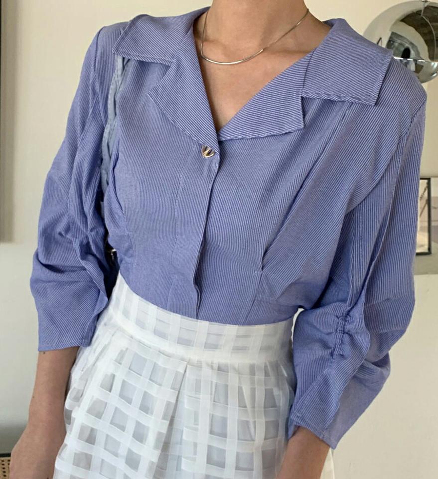 ストライプタックカラーブラウス・全3色・b71729 レディース 【bl】 トップス ブラウス 長袖 Vネック オープンカラー ストライプ タック シンプル かわいい カジュアル フェミニン ガーリー 春 秋 冬 韓国ファッション ハイホリHIHOLLI