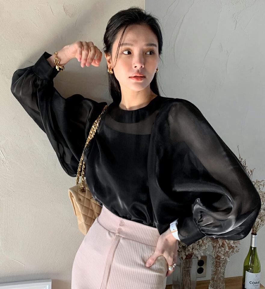 キャミ付グロッシーパフスリーブブラウス・全2色・b71731 レディース 【bl】 トップス ブラウス 長袖 キャミ付 グロッシー パフスリーブ シンプル かわいい カジュアル フェミニン ガーリー 春 秋 冬 韓国ファッション ハイホリHIHOLLI