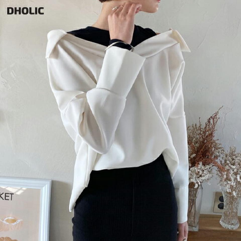 レイヤード風カラーブラウス・全4色・t71735 レディース 【bl】 トップス ブラウス 長袖 ラウンドネック カラー レイヤード風 スリット シンプル かわいい カジュアル フェミニン ガーリー 春 秋 冬 韓国ファッション ハイホリHIHOLLI