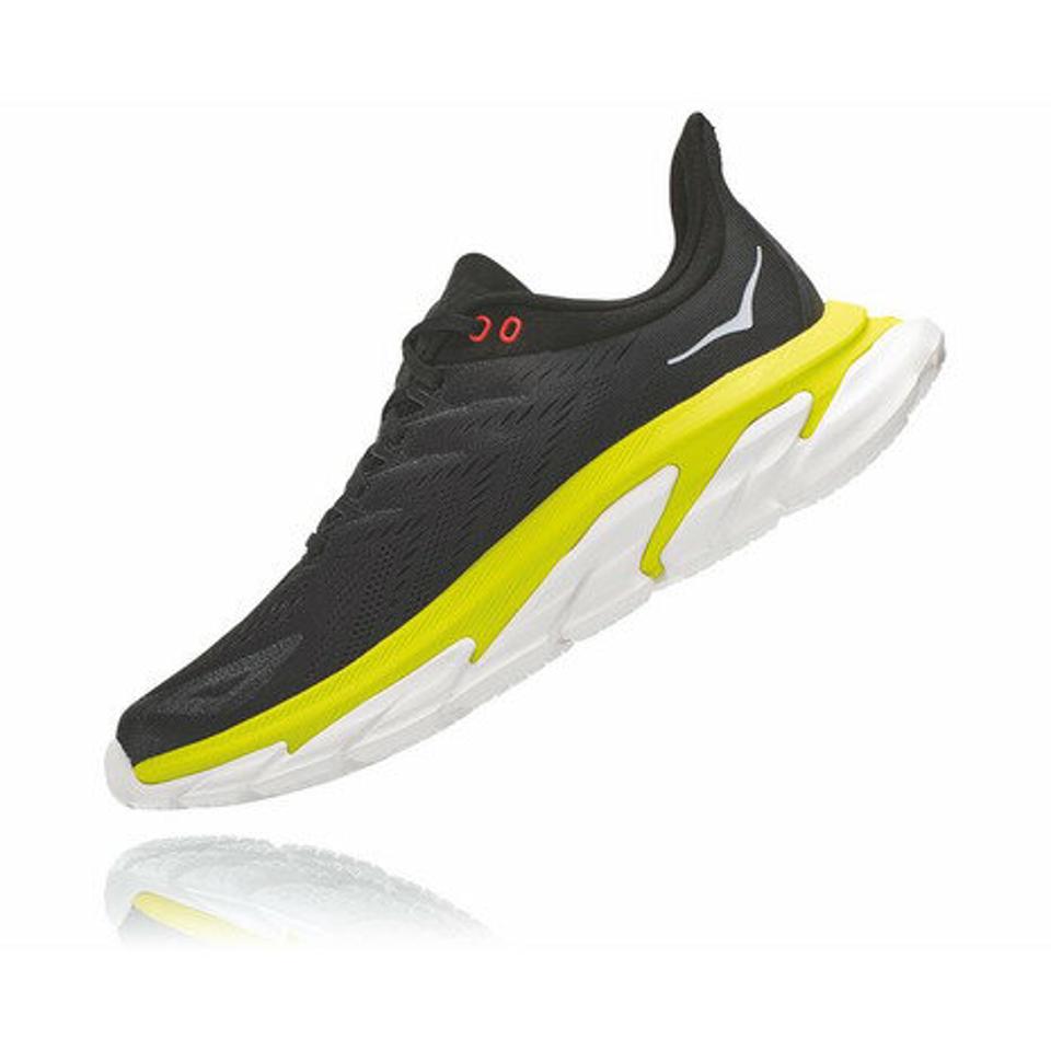 【ランニング対象品購入&エントリーでP10倍！8/19 20:00〜8/28 23:59】ホカ（HOKA） ランニングシューズ ジョギングシューズ クリフトン エッジ 1110510-AEPR （メンズ）