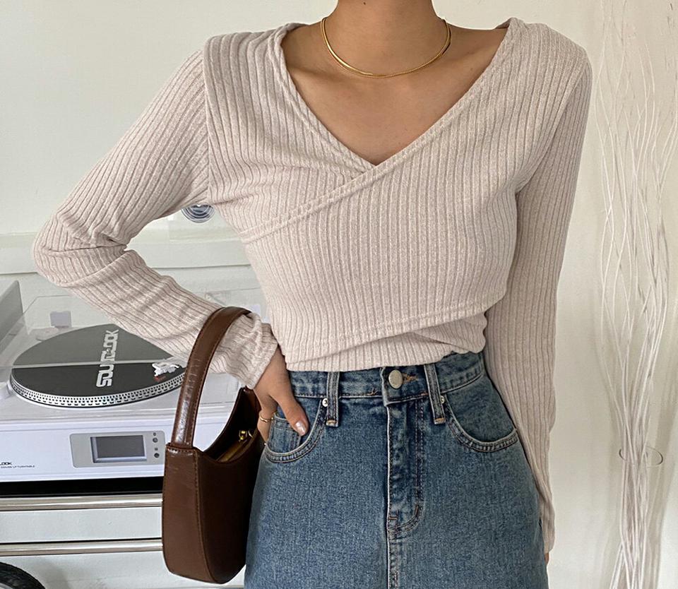 クロスリブTシャツ・全4色・t66338 レディース 【tops】トップス 長袖 Vネック Tシャツ 無地 単色 リブ クロス 春 秋 冬 鎖骨 デコルテ見せ 肌見せ 短め 丈 スリム フェミニン カジュアル 大人っぽ きれいめ パステル 韓国ファッション