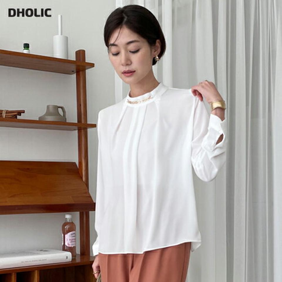 チェーンタックブラウス・全2色・t00226 レディース 【bl】トップス ブラウス 長袖 タック 単色 シンプル フェミニン 上品 襟コン チェーン ハーフネック 大人 春 秋 韓国ファッション ハイホリHIHOLLI