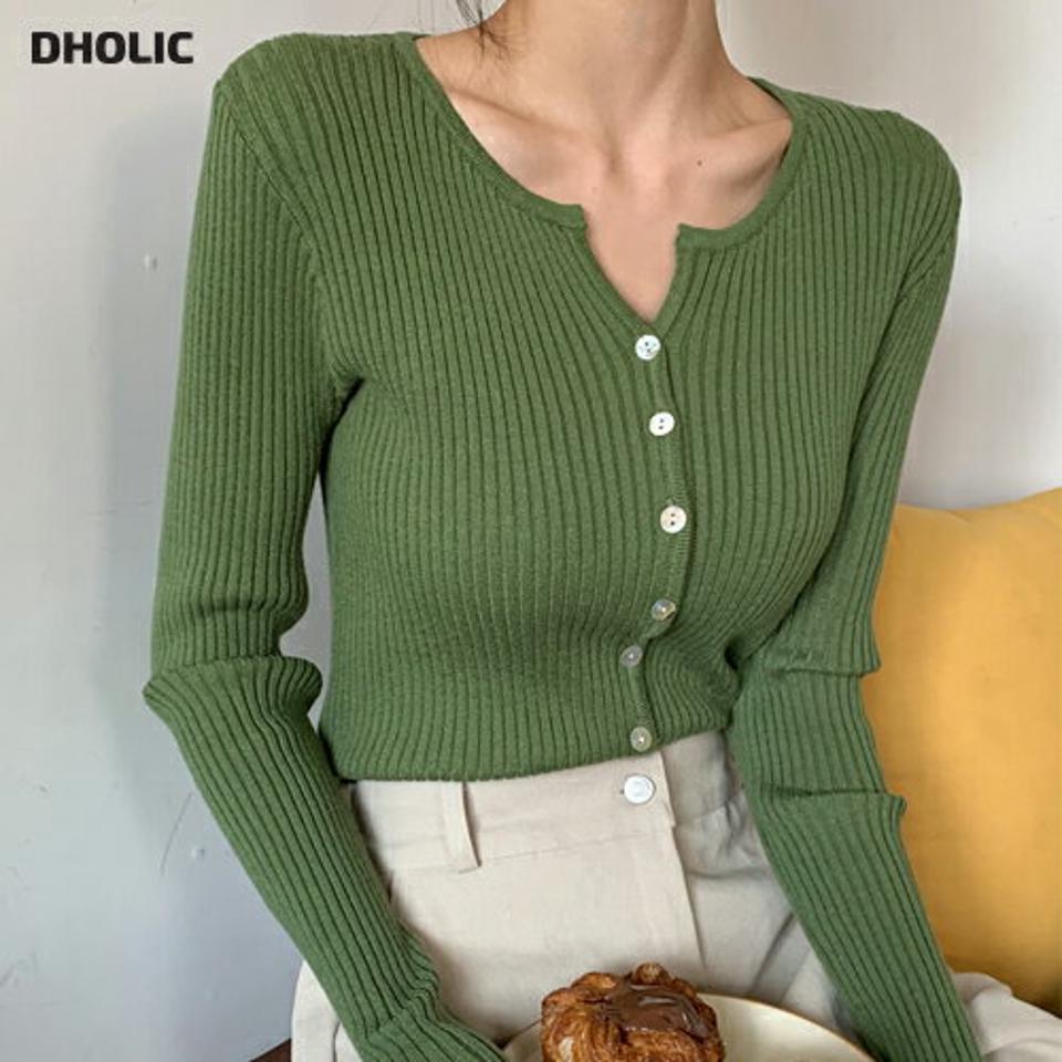 スリットボタンリブニット・全7色・t66777 レディース 【tops】韓国ファッション トップス ニット 年上 大人 長袖 ラウンドネックスリット ボタン スリム カラーニット 無地 萌え袖 シンプル フェミニン クリスマス グリーン 緑 春 秋 冬 人気