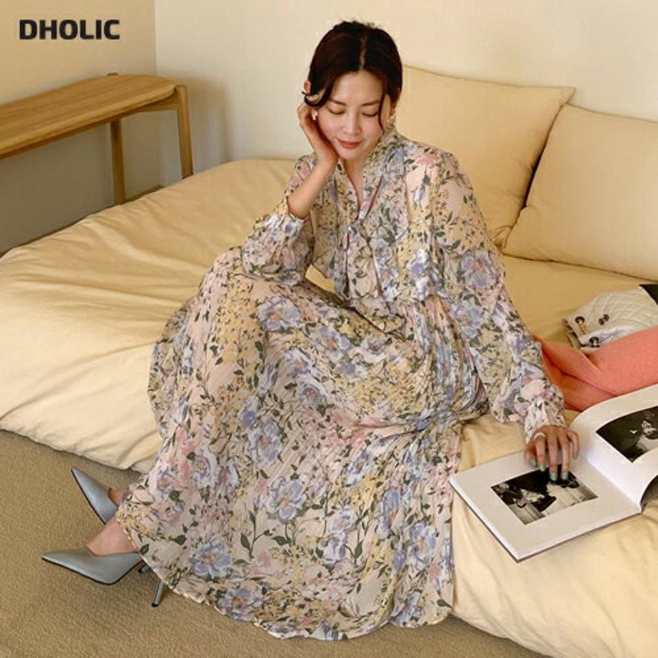 フローラルネックリボンプリーツワンピース・全2色・b66786 レディース 【ops】韓国ファッション ワンピース ロング ロングワンピース 長袖 ネックリボン プリーツ 花柄 フローラル フラワー ロング丈 シンプル 体型カバー フェミニン 春 秋 冬