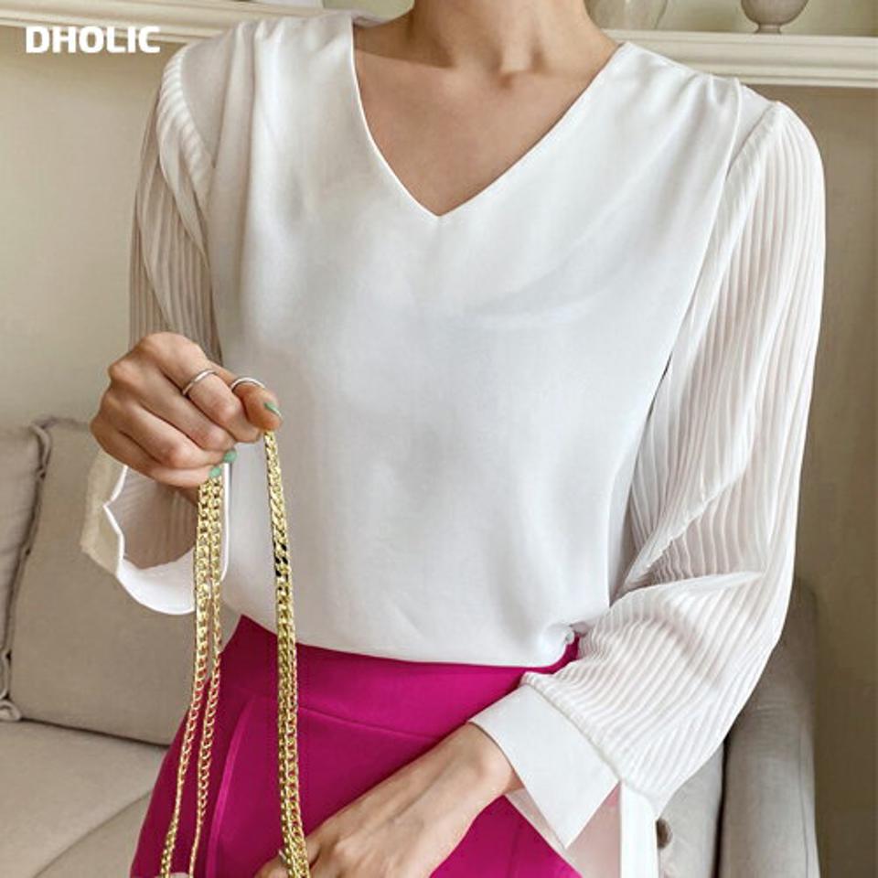 プリーツスリーブシフォンブラウス・全3色・t66782 レディース 【bl】韓国ファッション トップス ブラウス 長袖 Vネック プリーツ スリーブ シフォン 無地 シンプル かわいい カジュアル フェミニン ガーリー 春 秋 冬