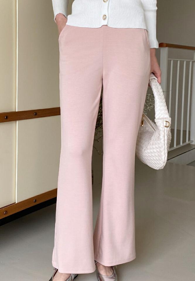 ウエストゴムフレアパンツ・全4色・b71868 レディース 【pt】パンツ ロング 丈 フレア 単色 無地 パステル リラックス ウエストゴム 楽ちん スウェット 美脚 カジュアル かわいい 可愛い 春 秋 冬 韓国ファッション ハイホリHIHOLLI