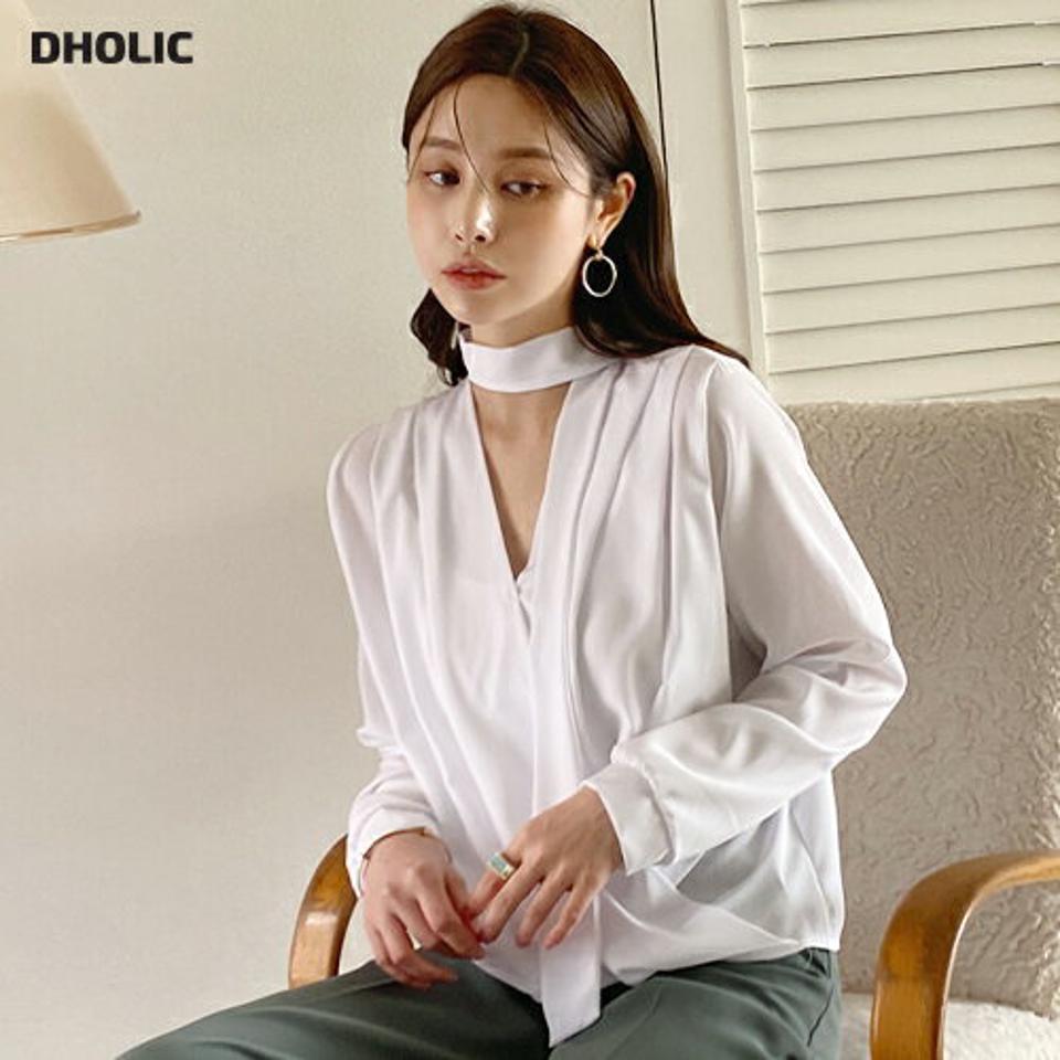 フロントタックタイブラウス・全3色・t71841 レディース 【bl】ブラウス トップス 長袖 Vネック 単色 無地 パステル 鎖骨 デコルテ見せ カシュクール タイ オフィスカジュアル きれいめ フェミニン 大人っぽ 韓国ファッション ハイホリHIHOLLI