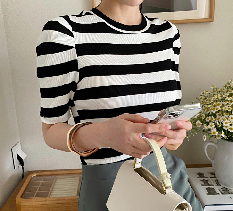 ボーダーパフ半袖Tシャツ・全3色・b71855 レディース 【tops】 トップス 半袖 Tシャツ ボーダー 柄 パフスリーブ パフ袖 スリム カジュアル かわいい 可愛い 太ボーダー ブラック グレー フェミニン ガーリー 韓国ファッション ハイホリHIHOLLI