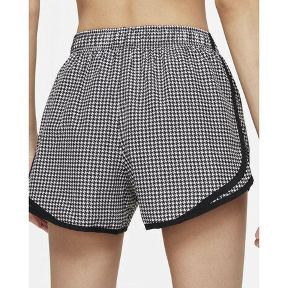 ナイキ（NIKE） ランニング ランニングウェア レディース ナイキ DF アイコン クラッシュ テンポ LX ショートパンツ DD6006-100 ハーフパンツ 短パン （レディース）