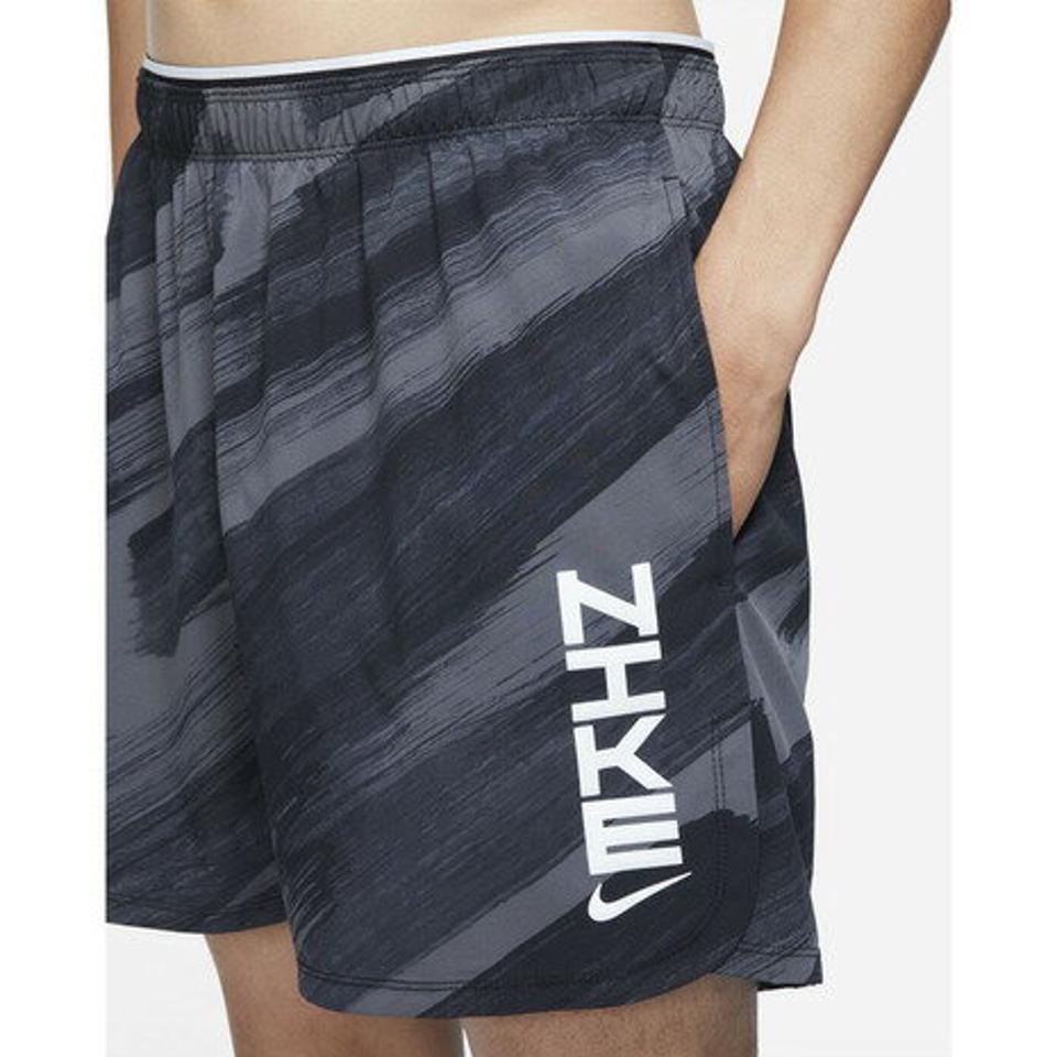 【5点以上で10％OFFクーポン！10/2まで】ナイキ（NIKE） Dri-FIT スポーツ クラッシュ ショートパンツ DD1718-010 （メンズ）